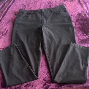 Black Men’s Straight-Leg Pants